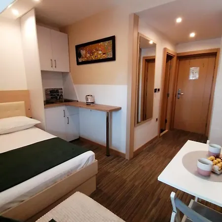 Kopaonik011 Konaci&woodside Bed and Breakfast