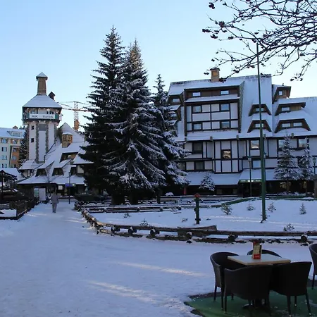 Kopaonik011 Konaci&woodside * Kopaonik