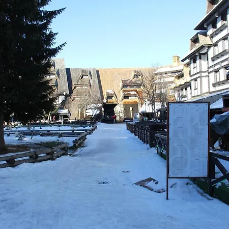 Kopaonik011 Konaci&woodside * Kopaonik